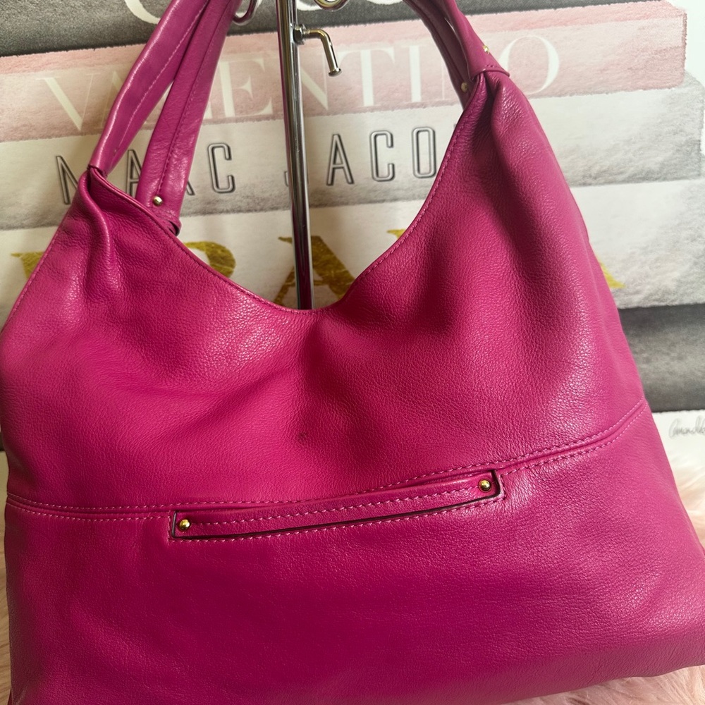 Michael Kors Fuchsia Leather Hobo Bag - Picture 4 of 17